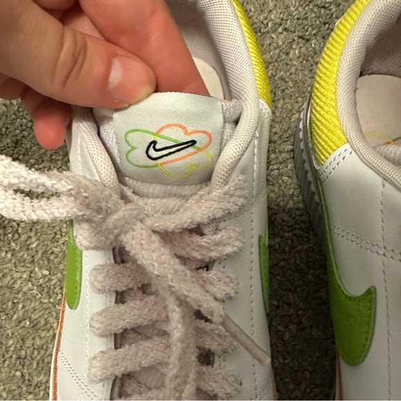 Nike Court Legacy Lift Platforms - Picture 3 of 4